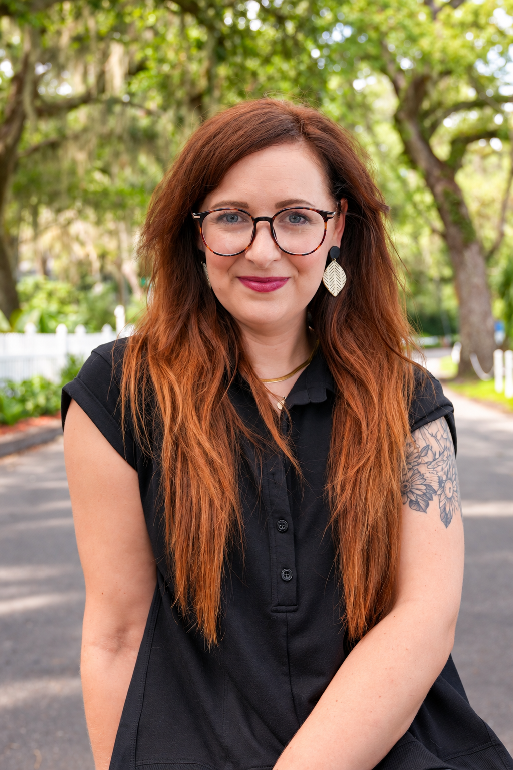 Liesl Webber beneath Savannah’s live oak trees